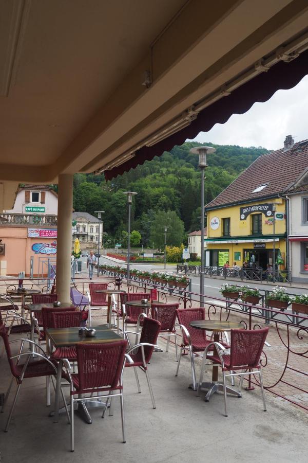 Hotel Des Voyageurs Pont-de-Roide Exteriér fotografie